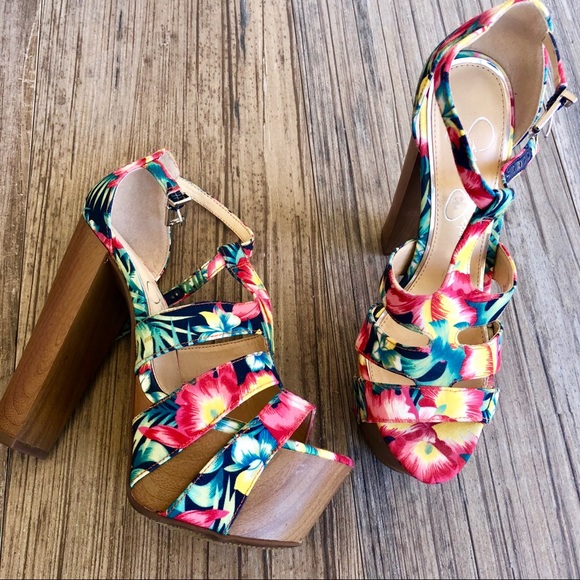 Jessica Simpson Shoes - Jessica Simpson colorful floral platform heels